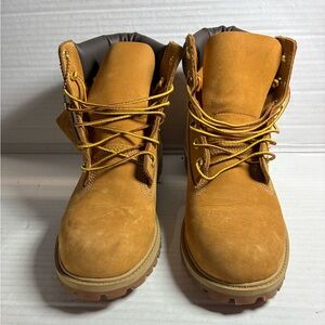Men's yellow Boots USED (not box)